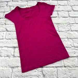 White House Black Market Fuchsia Short Sleeve Tee Size XS Spandex Stretch